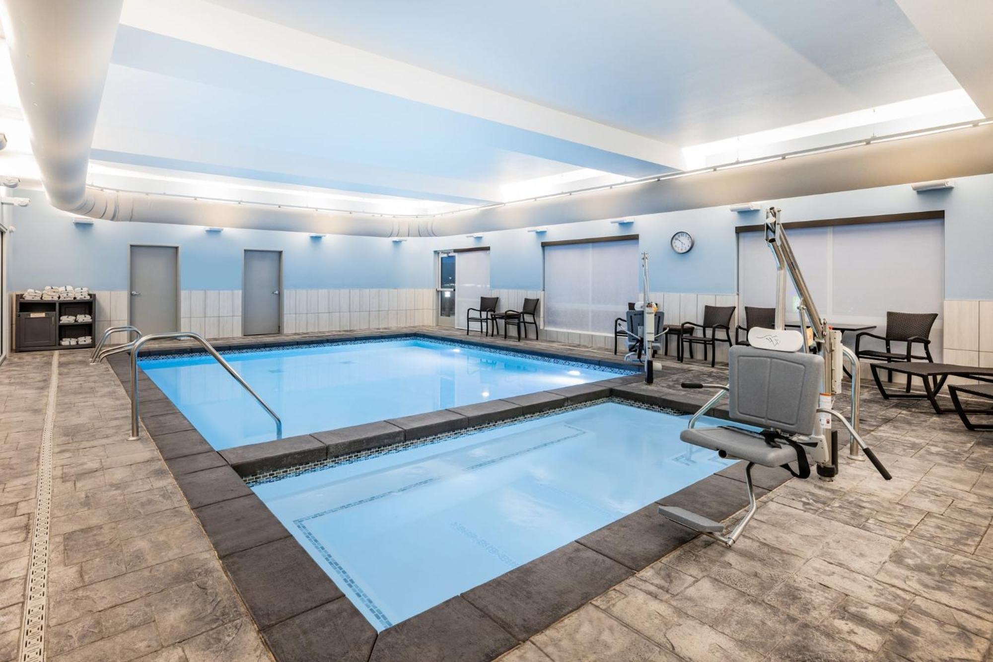 Holiday Inn Express & Suites - Nephi By Ihg Bagian luar foto